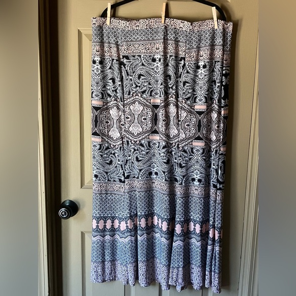 Cato Maxi Skirt- Women's 22/24 - Picture 1 of 5